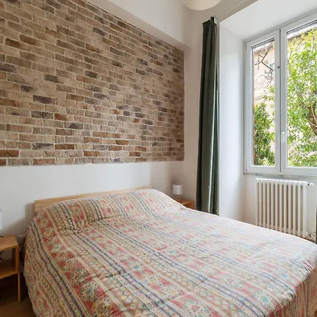 Guesthost - Termini Lovely Flat Appartement Rome
