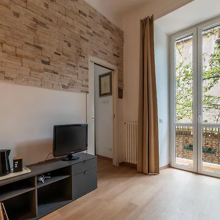 Guesthost - Termini Lovely Flat *