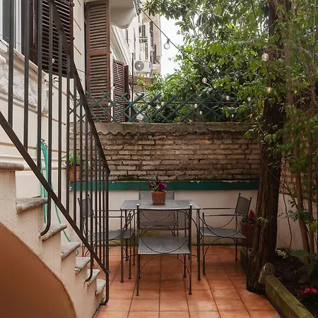 Guesthost - Termini Lovely Flat * 罗马