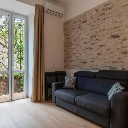 Guesthost - Termini Lovely Flat Apartamento Roma