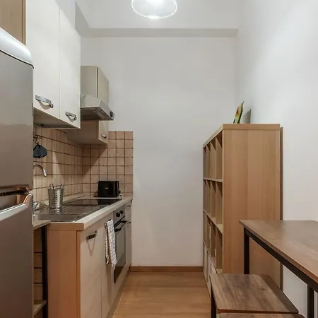 Guesthost - Termini Lovely Flat Lägenhet *